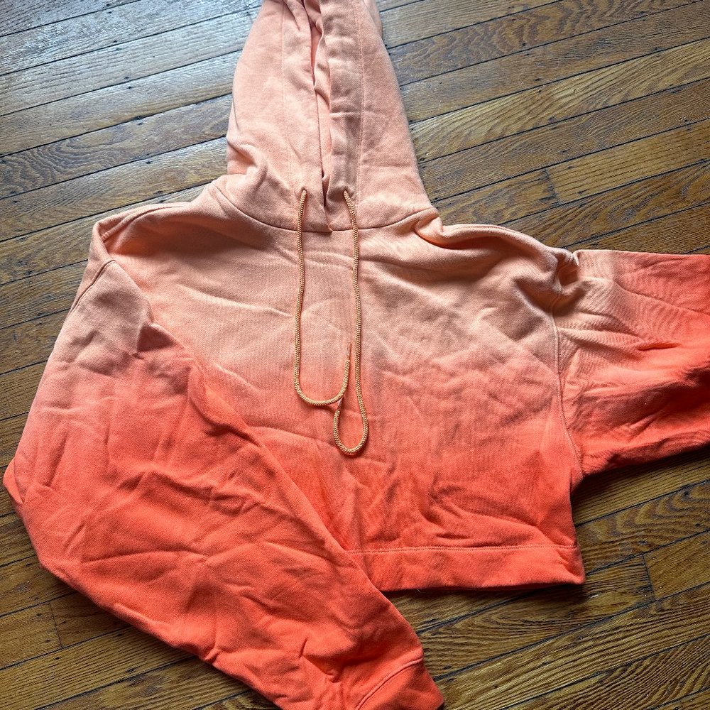 Alo Sun Fade Cropped Hoodie - Orange - Size Medium